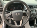 2016 Hyundai Accent SE 4dr Sedan 6A