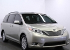2016 Toyota Sienna XLE